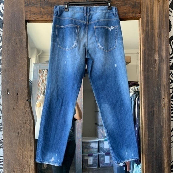 Madewell Distressed Boyfriend Denim  Size 28” - Picture 4 of 4